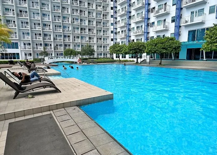 Apartment Meowcation In Makati Manila