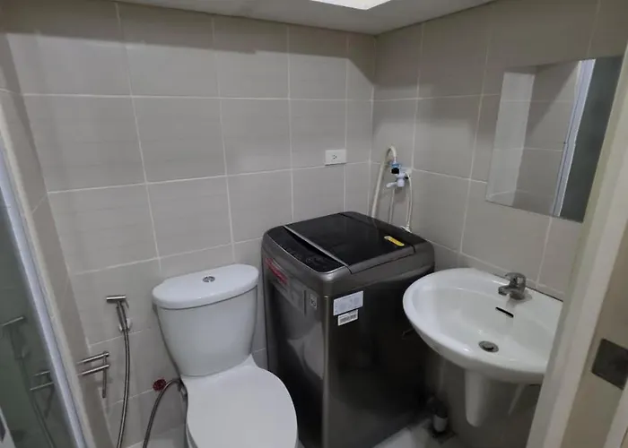 Staycation Condo in Makati Appartamento